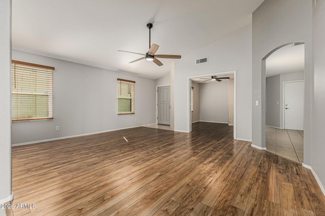 10728 W IRMA Lane, Peoria, AZ 85373