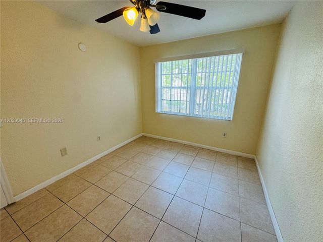 705 Belmont Ln 705, North Lauderdale, FL 33068