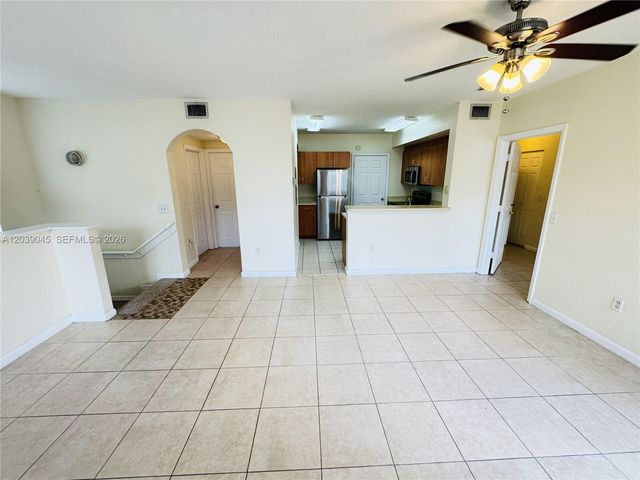 705 Belmont Ln 705, North Lauderdale, FL 33068