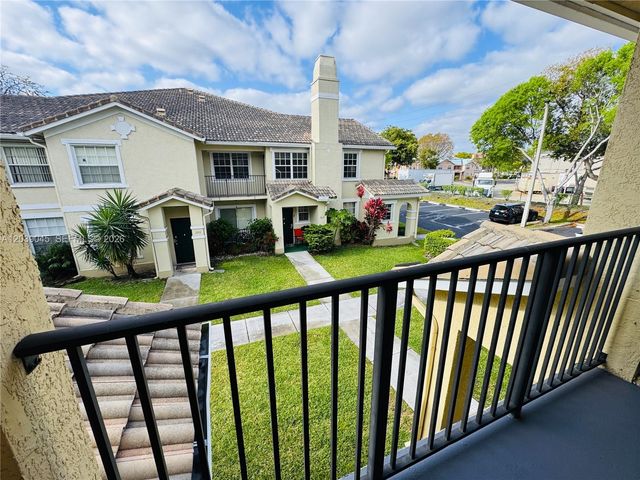 705 Belmont Ln 705, North Lauderdale, FL 33068