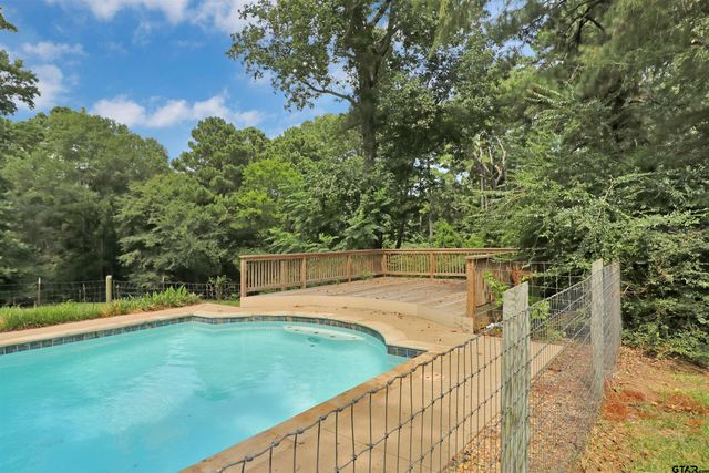 17645 E US Hwy 84, Rusk, TX 75785