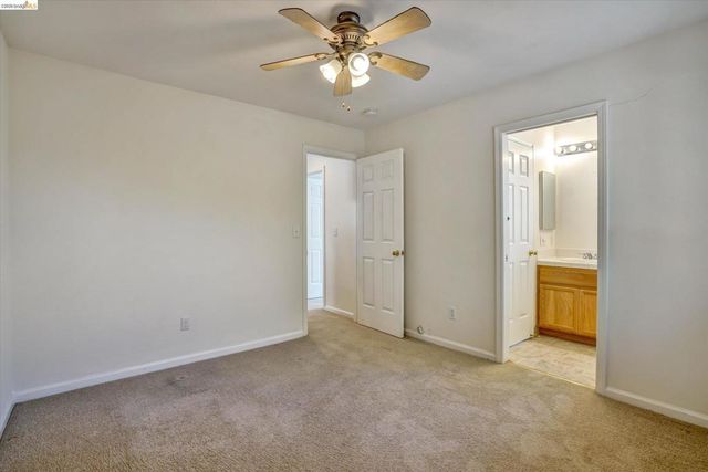 550 Apple Hill Dr, Brentwood, CA 94513