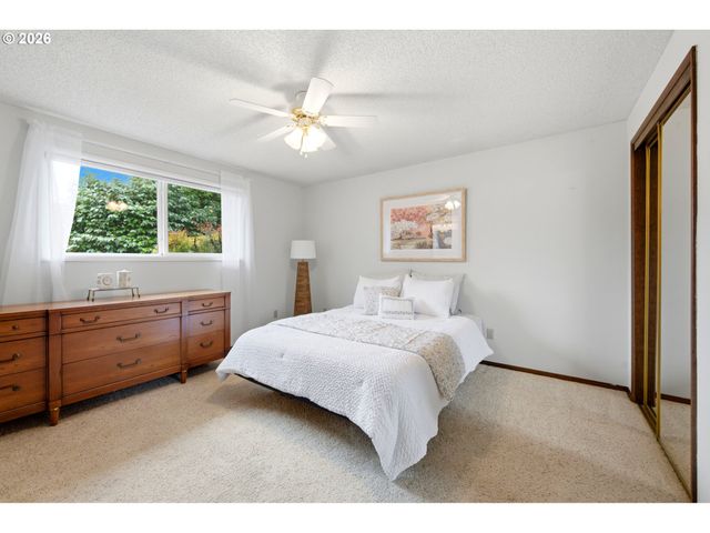 20350 Sw MADELINE Pl, Beaverton, OR 97078