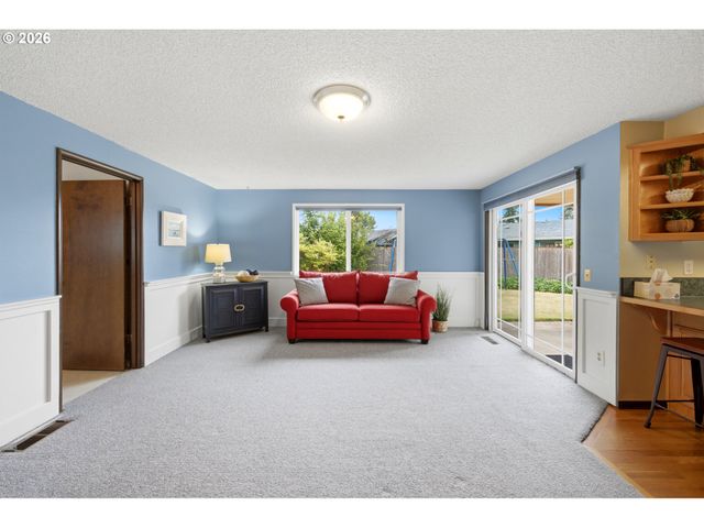 20350 Sw MADELINE Pl, Beaverton, OR 97078