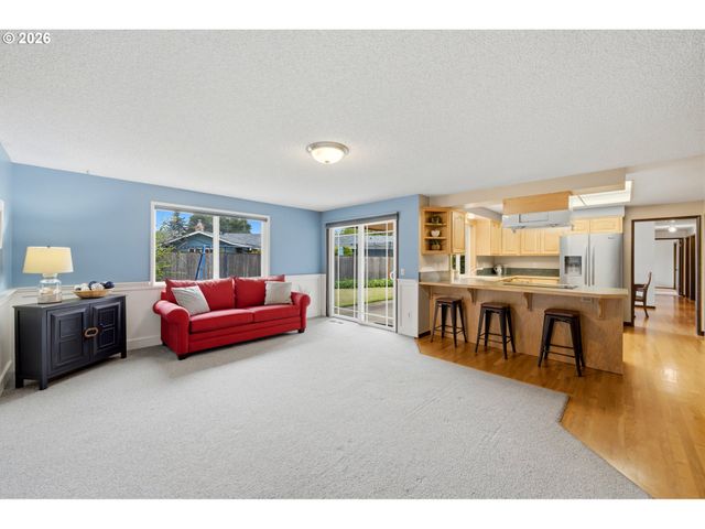 20350 Sw MADELINE Pl, Beaverton, OR 97078