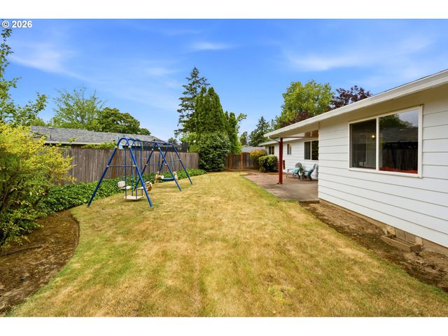 20350 Sw MADELINE Pl, Beaverton, OR 97078