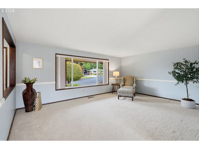 20350 Sw MADELINE Pl, Beaverton, OR 97078