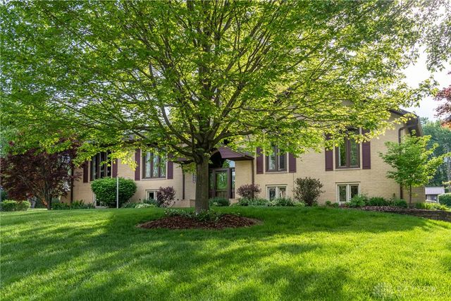 3806 Saint Andrews, Bath Twp, OH 45324