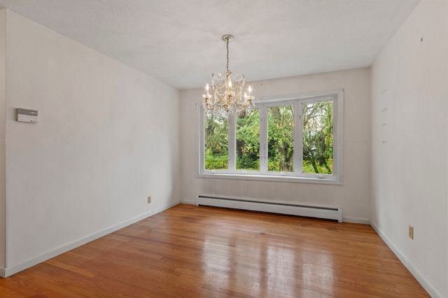 1106 Wachusett St, Holden, MA 01522