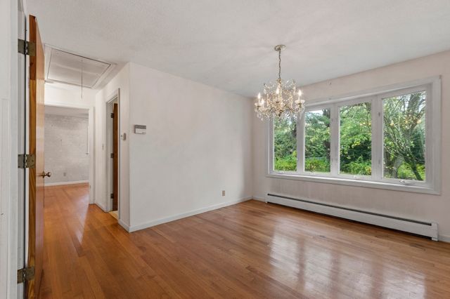 1106 Wachusett St, Holden, MA 01522
