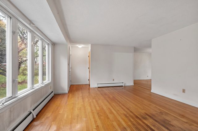 1106 Wachusett St, Holden, MA 01522