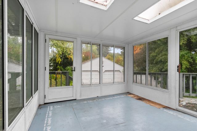 1106 Wachusett St, Holden, MA 01522