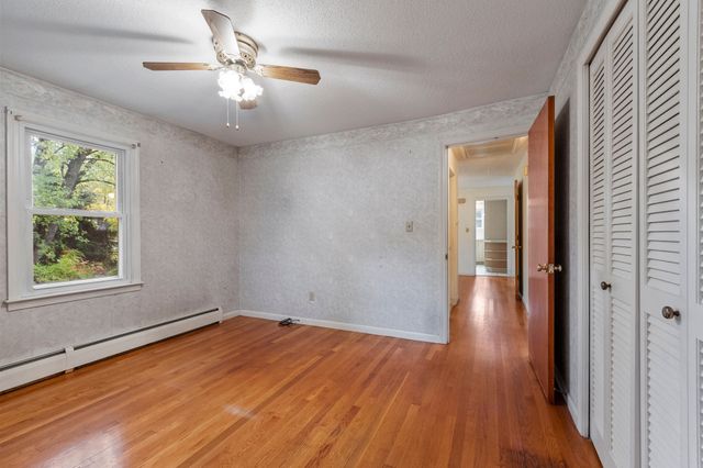 1106 Wachusett St, Holden, MA 01522