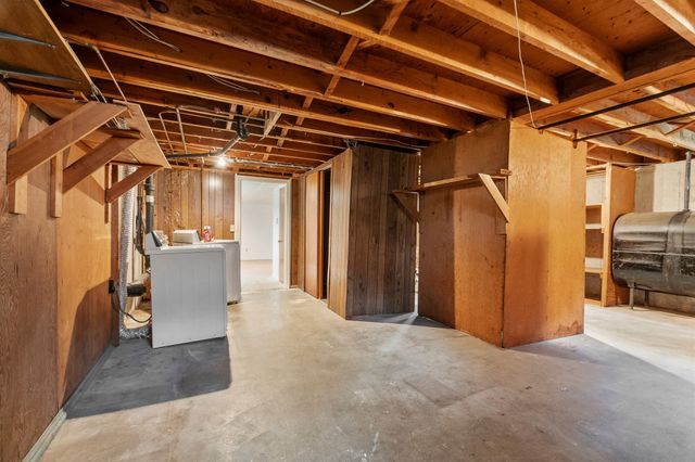 1106 Wachusett St, Holden, MA 01522
