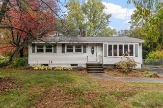 1106 Wachusett St, Holden, MA 01522