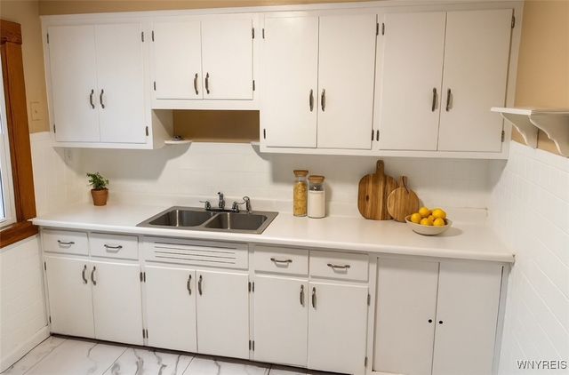 27 Fairchild Place, Buffalo, NY 14216