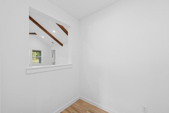 124 Roebuck Lane, New Waverly, TX 77358