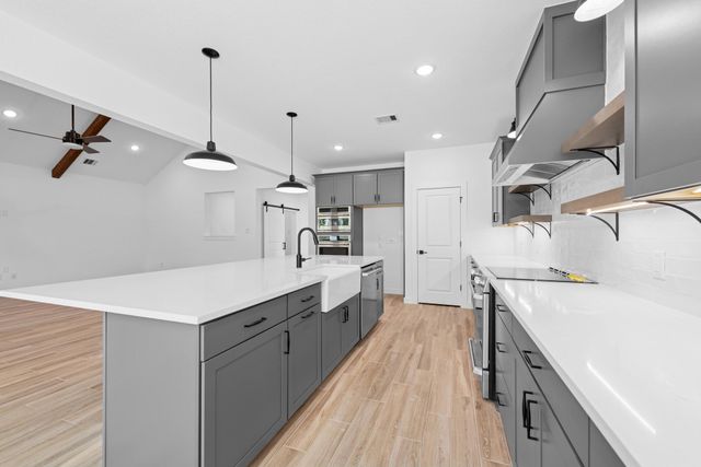 124 Roebuck Lane, New Waverly, TX 77358