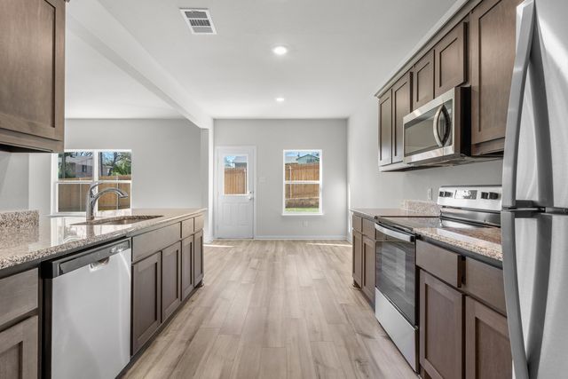 6328 Racer Summit Drive, Dallas, TX 75241