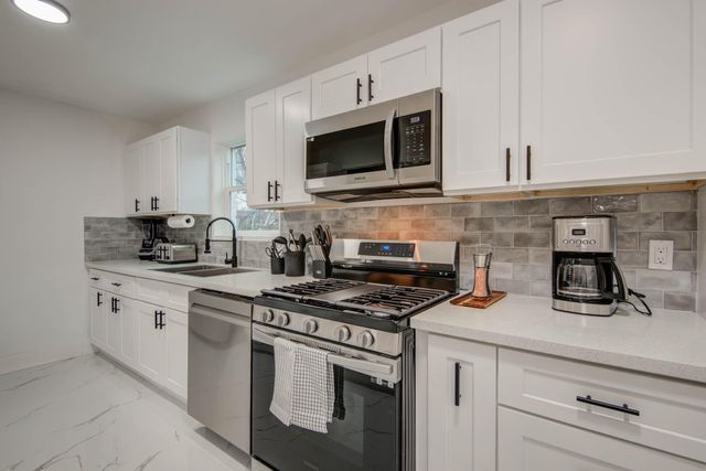 9406 Opelika Street, Houston, TX 77080