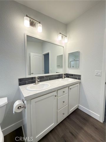 9850 Garfield Ave 18, Huntington Beach, CA 92646