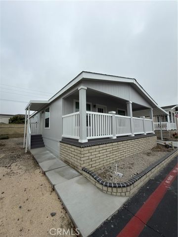 9850 Garfield Ave 18, Huntington Beach, CA 92646