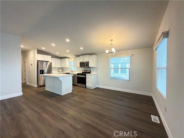 9850 Garfield Ave 18, Huntington Beach, CA 92646