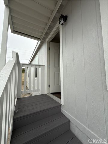 9850 Garfield Ave 18, Huntington Beach, CA 92646