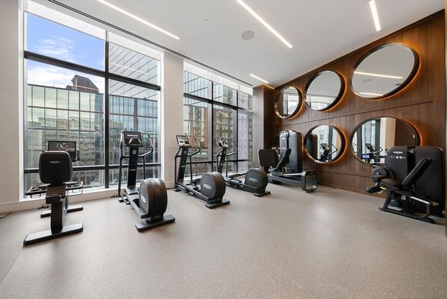 430 Stuart Street 1518, Boston, MA 02116