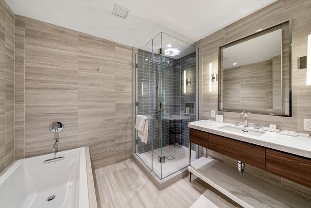 430 Stuart Street 1518, Boston, MA 02116