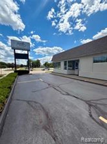 28501 Little Mack Avenue, Saint Clair Shores, MI 48081