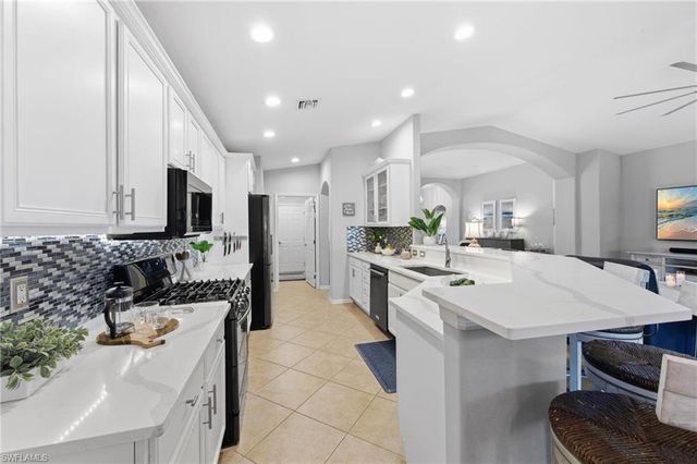 19742 Villa Rosa LOOP, Estero, FL 33967