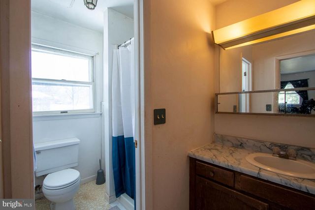 239 MEADOW LN, Pennsylvania Furnace, PA 16865