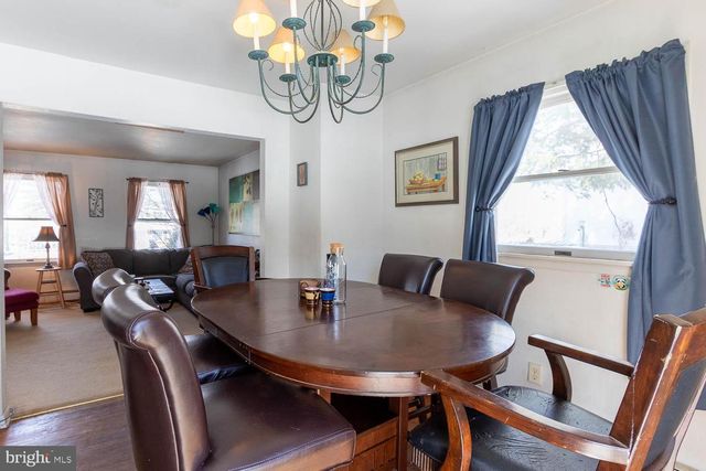 239 MEADOW LN, Pennsylvania Furnace, PA 16865