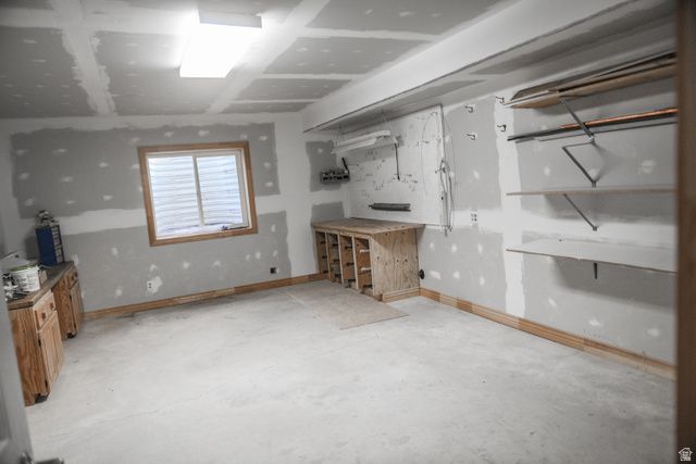 1698 E LAKEVIEW WAY, Ogden, UT 84403
