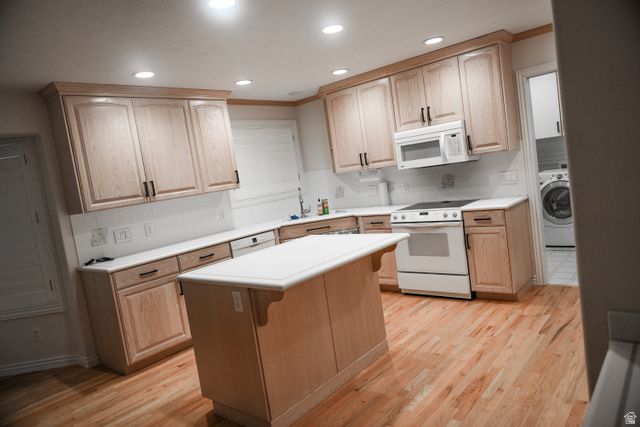 1698 E LAKEVIEW WAY, Ogden, UT 84403