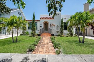 1424 SW 11th St, Miami, FL 33135