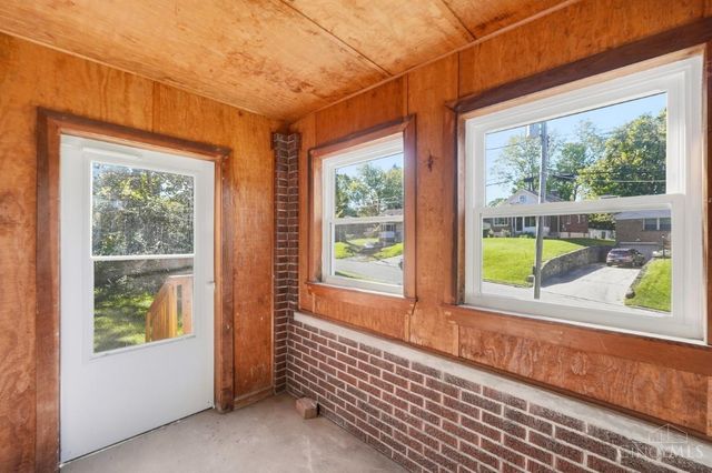 1318 Woodland Avenue, Springfield Twp., OH 45237