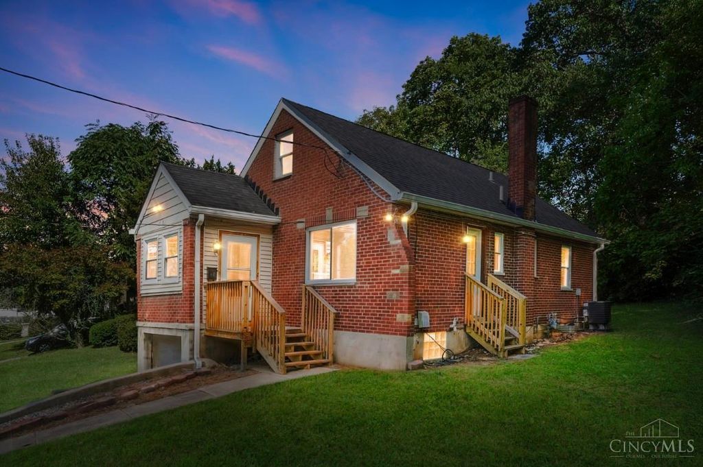 1318 Woodland Avenue, Springfield Twp., OH 45237