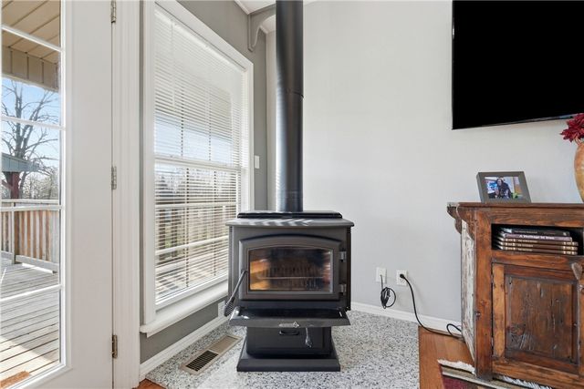 14620 Ravenwood Lane, Garfield, AR 72732