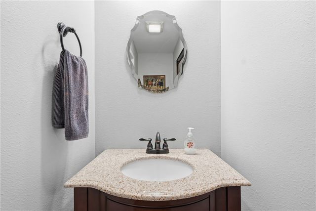 14620 Ravenwood Lane, Garfield, AR 72732