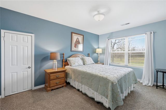 14620 Ravenwood Lane, Garfield, AR 72732