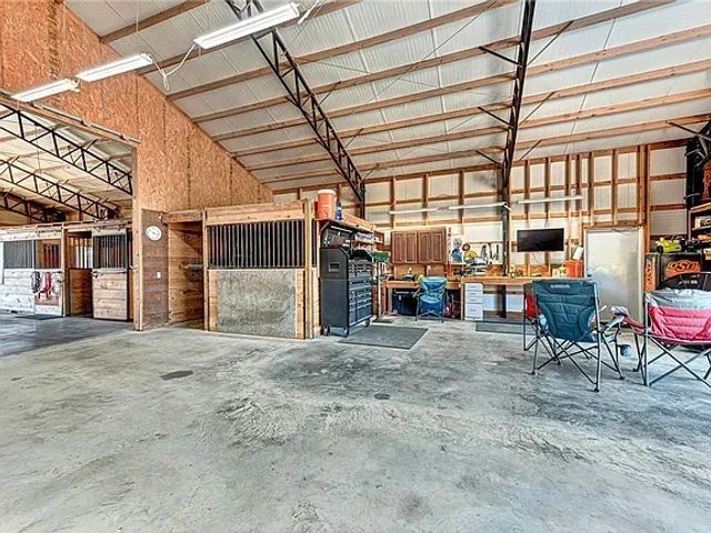 14620 Ravenwood Lane, Garfield, AR 72732