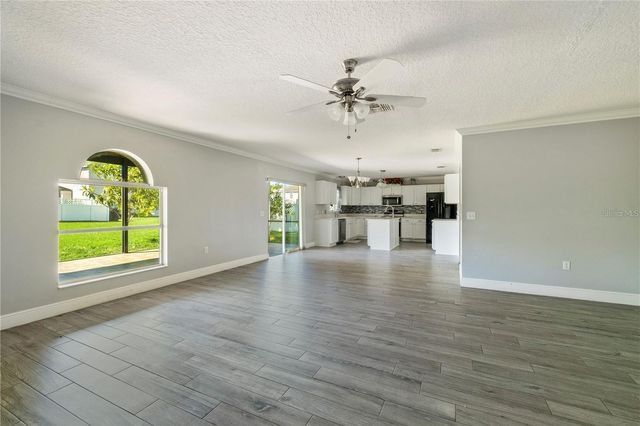 420 BLAKE AVENUE, Davenport, FL 33897