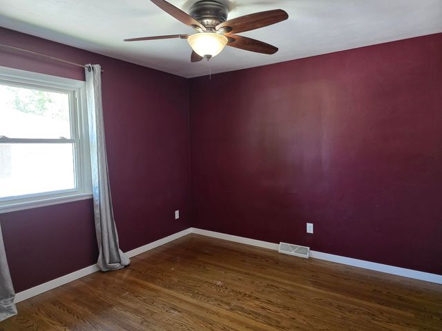 405 Fairview Avenue, Crown Point, IN 46307