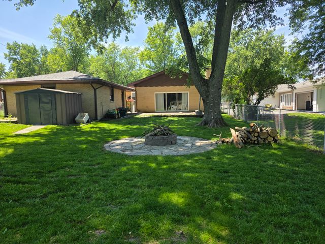 405 Fairview Avenue, Crown Point, IN 46307