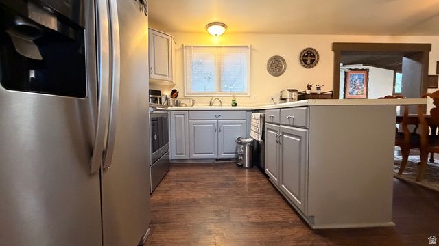 1236 E VIOLET DR, Sandy, UT 84094