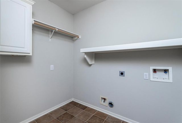 59 Douvaine Court, The Woodlands, TX 77382