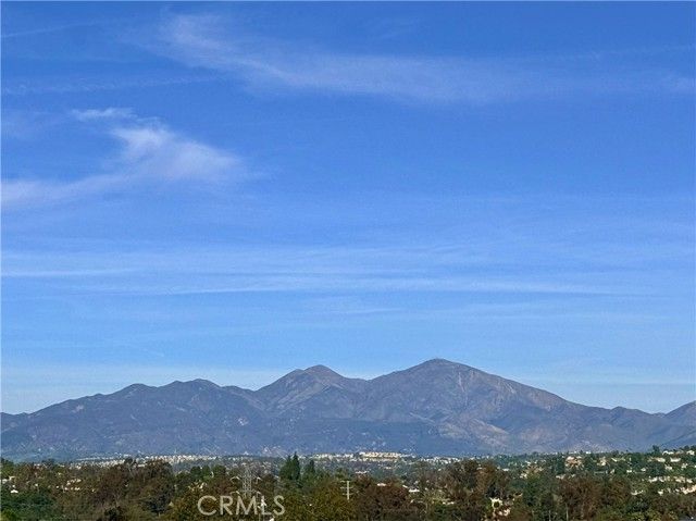 26742 Bridlewood Drive, Laguna Hills, CA 92653