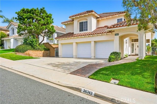26742 Bridlewood Drive, Laguna Hills, CA 92653